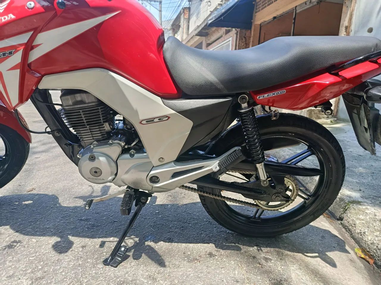 Titan ex 2014 - Foto 2