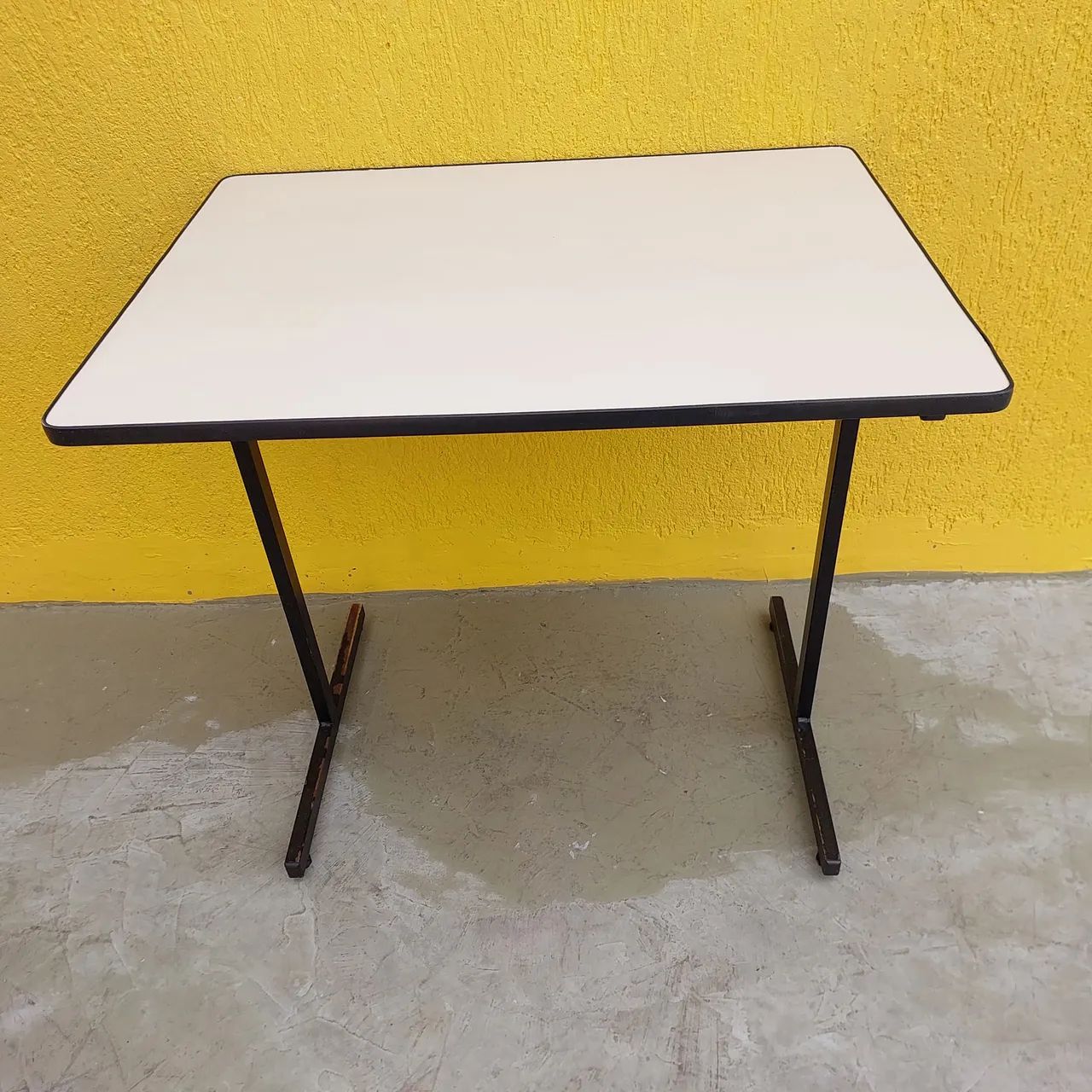 Escrivaninha 80x60cm - Foto 2