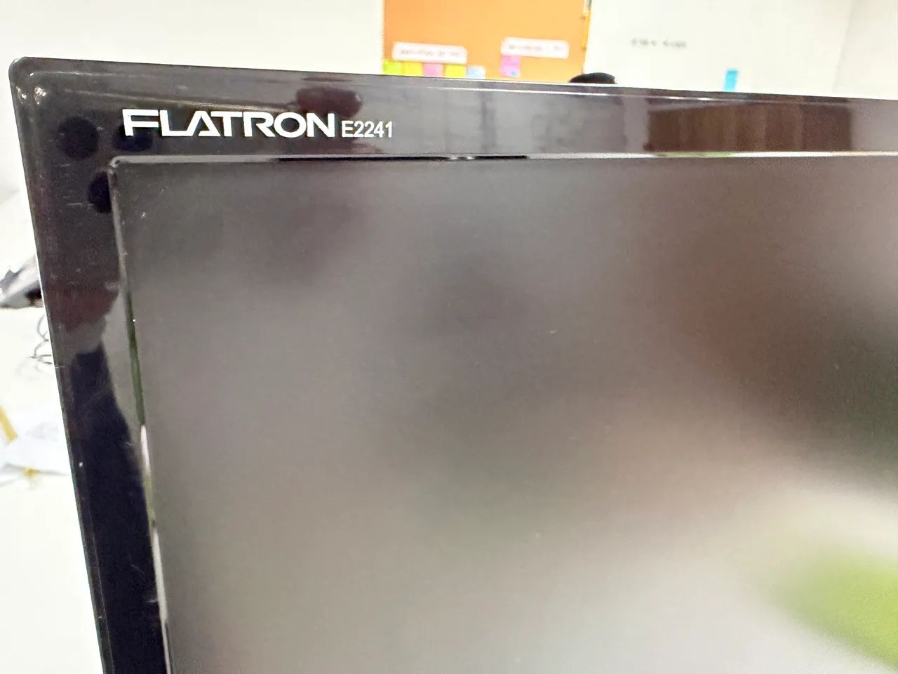 Monitor LG Flatron 21polegadas com cabos e hdmi - Foto 4