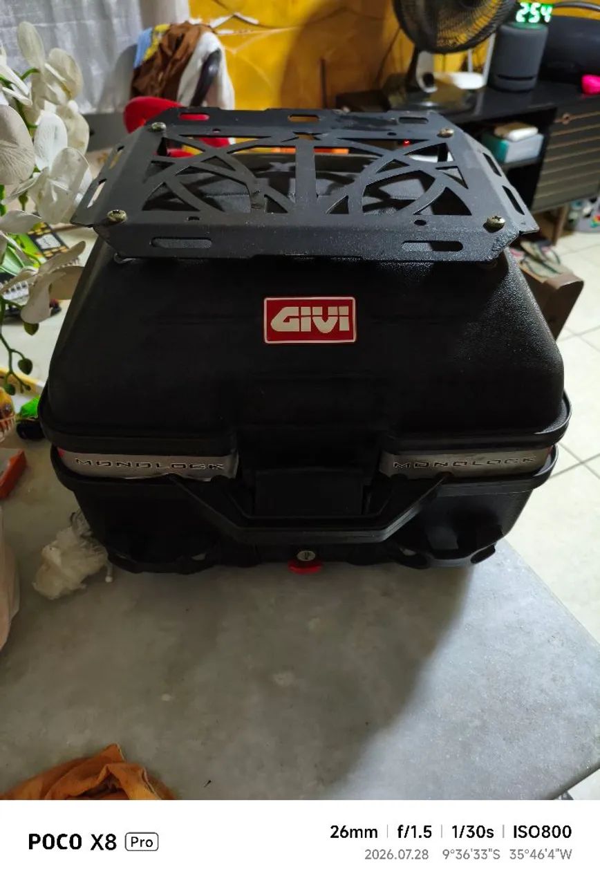 Bauleto Givi 27 LT com Grelha e ganchos. - Foto 4
