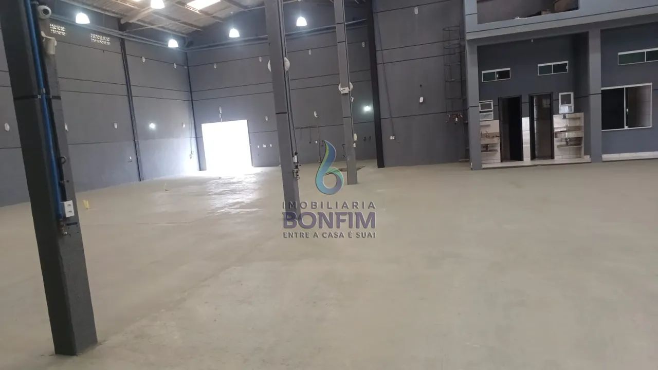 BARRACÃO ITAPOÁ COM 737 M² COM DUAS FRENTES. - Foto 3