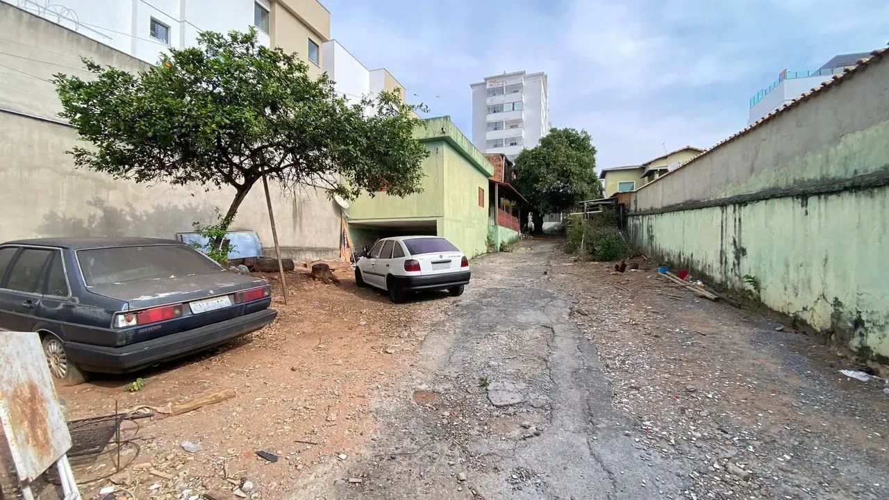 Lote com 600m2