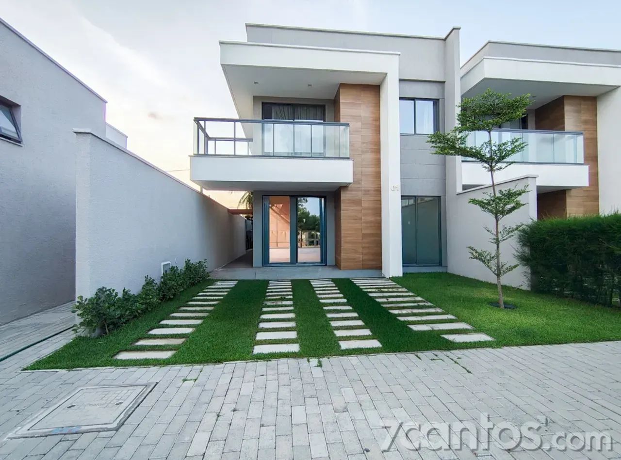 Casa, Pires Façanha, 4 Suítes