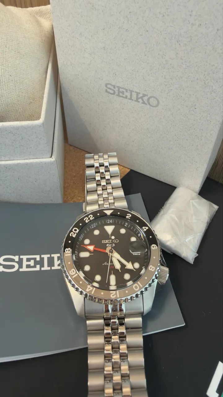 Seiko 5 GMT - Foto 2