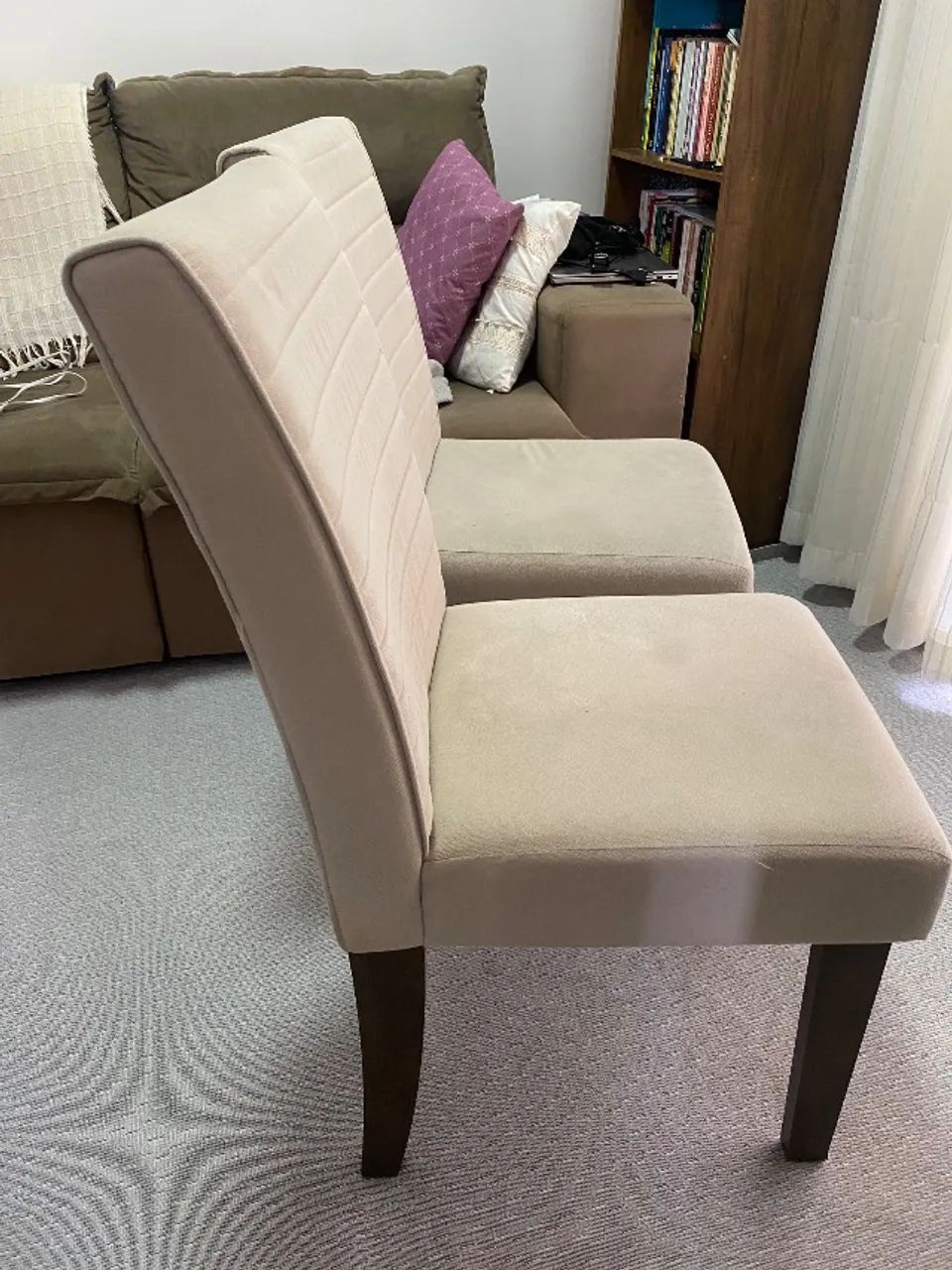 Cadeiras para mesa de jantar 