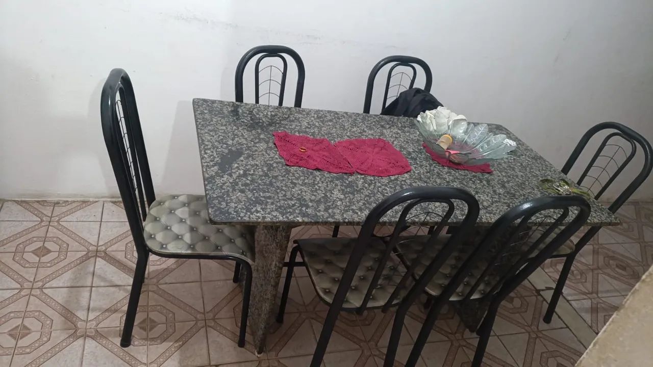 Mesa e sofá  - Foto 2