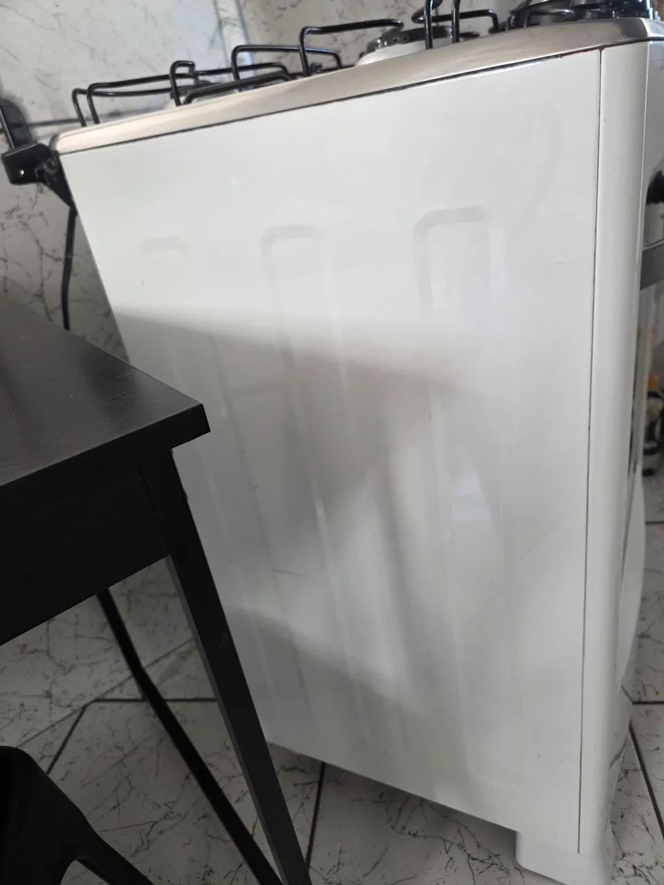 Fogão Electrolux 4 bocas com acendimento automático - Foto 5