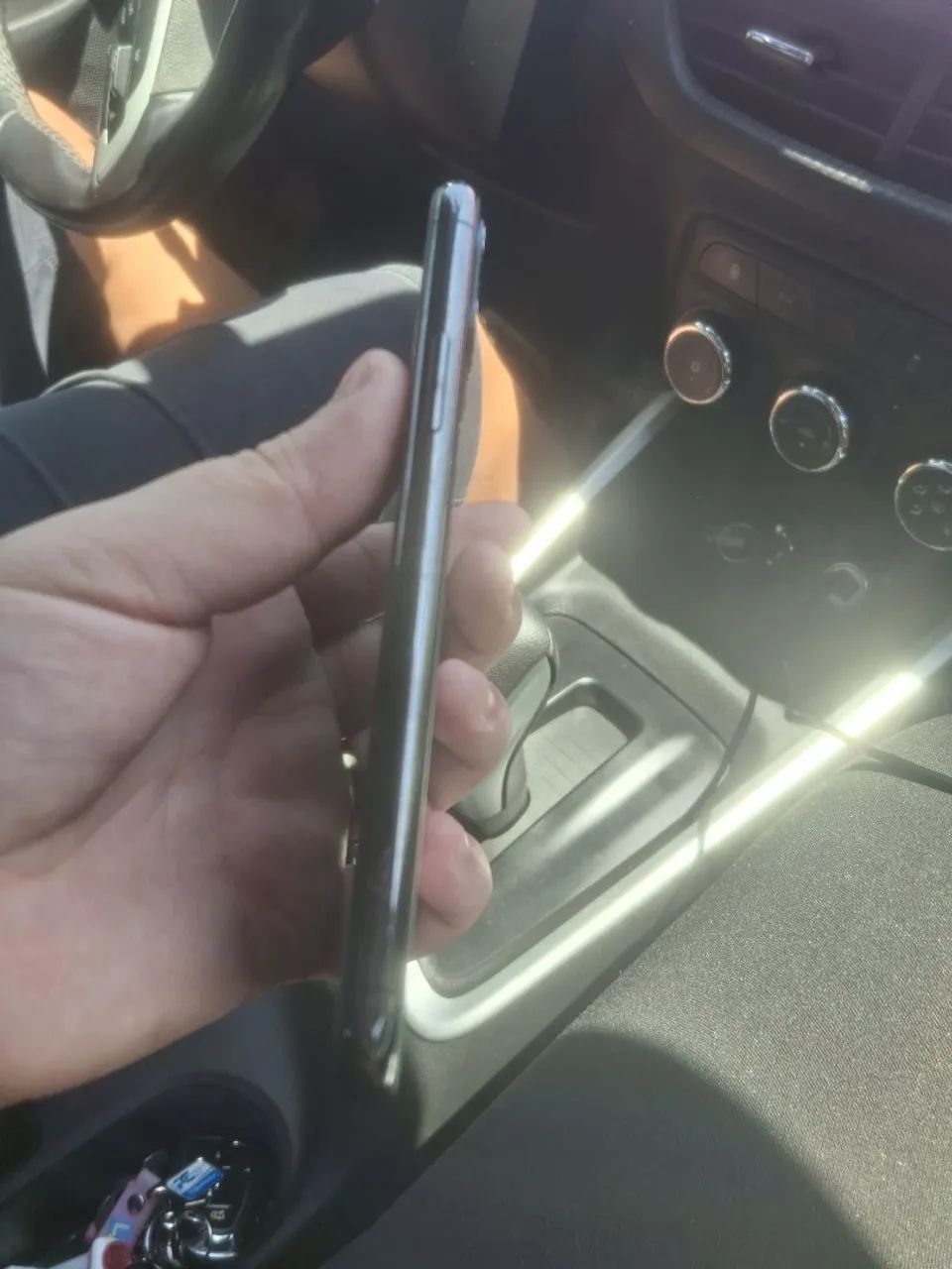 Celular iphone 11 pro 256 Gb, novo sem marcas de uso. - Foto 3