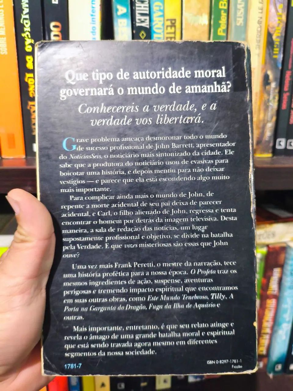 LIVRO O PROFETA - FRANK PERETTI  - Foto 3