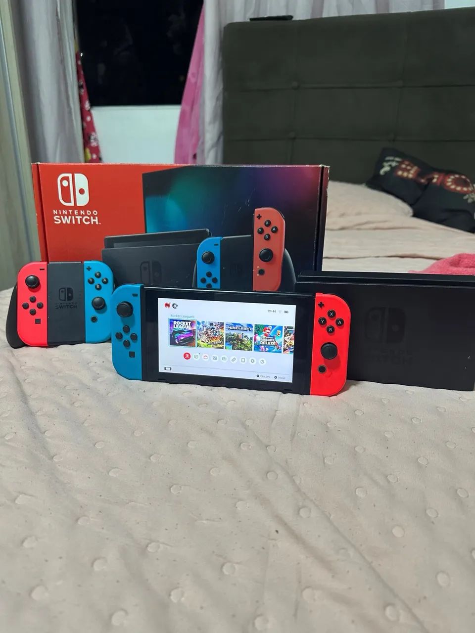 Nintendo Switch 