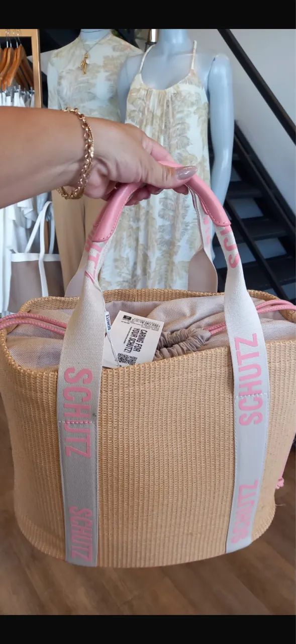 Bolsa e carteira Schutz 