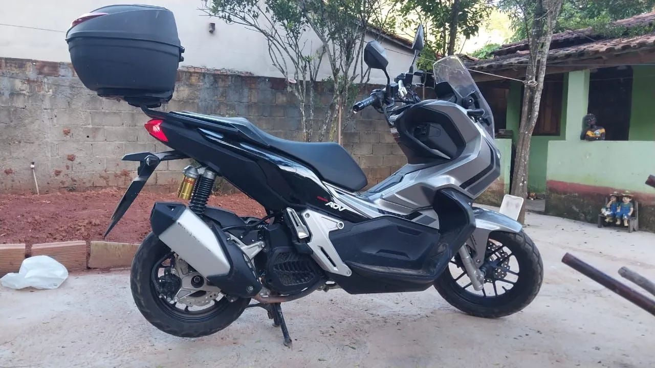 Moto pouca usada. - Foto 3