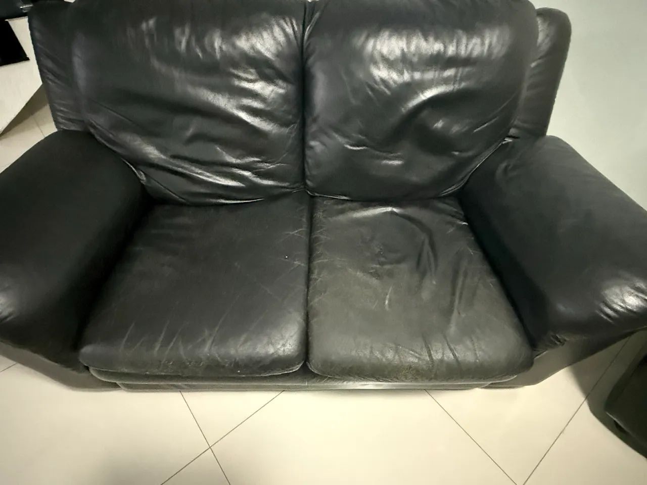 Sofá em 100% couro - Conjunto de 3 e 2 lugares 