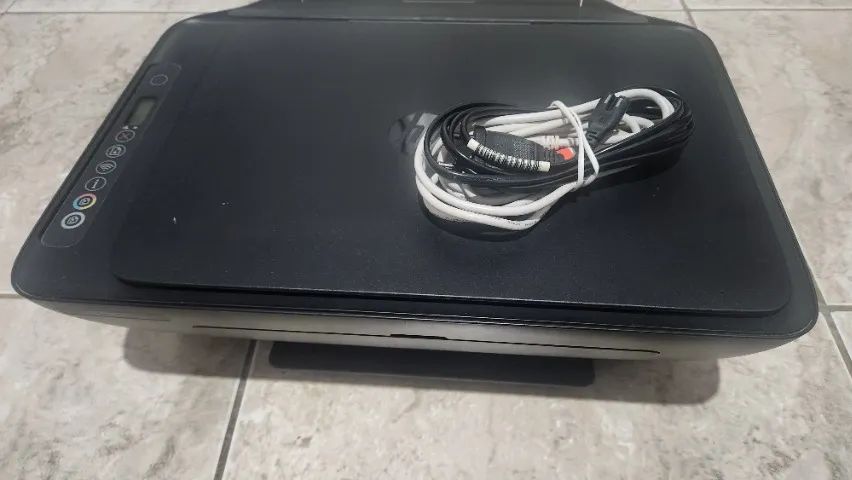 Hp Deskjet 2774 - Foto 3