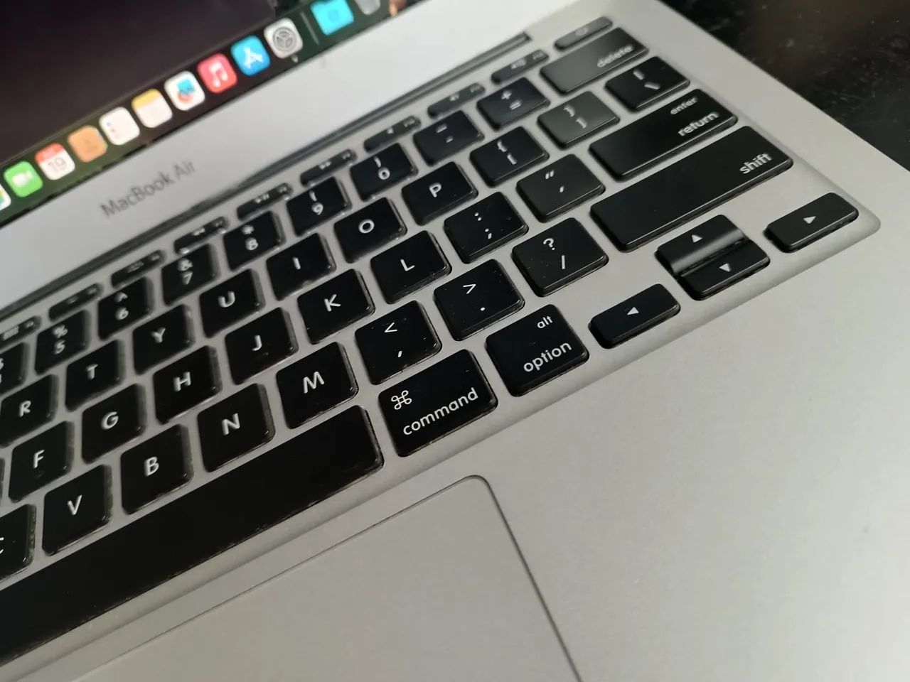MacBook Air 2013 Sequoia 15.8.1  - Foto 5