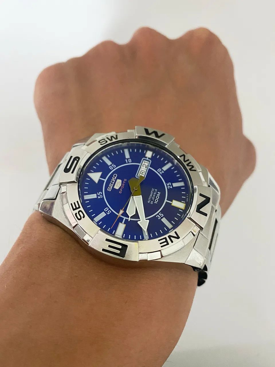 Relógio Seiko 5 Sports automático. - Foto 4