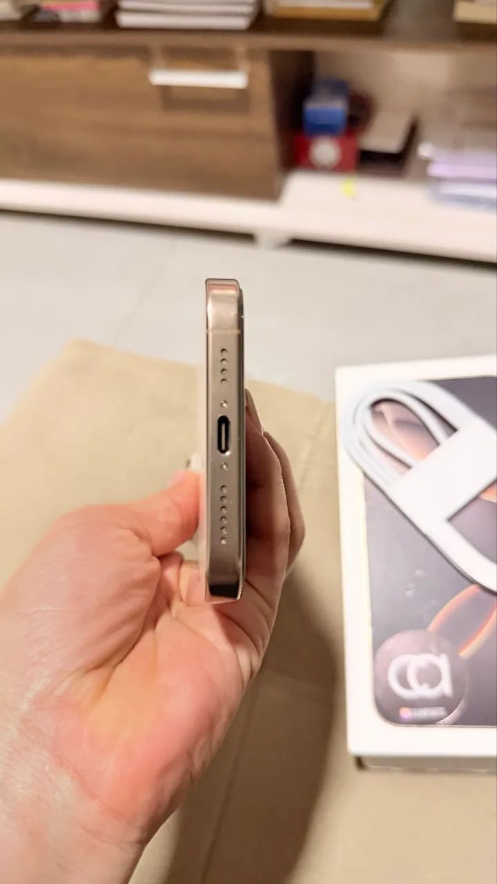iphone 16 Pro Max garantia apple abril 2026 - Foto 3