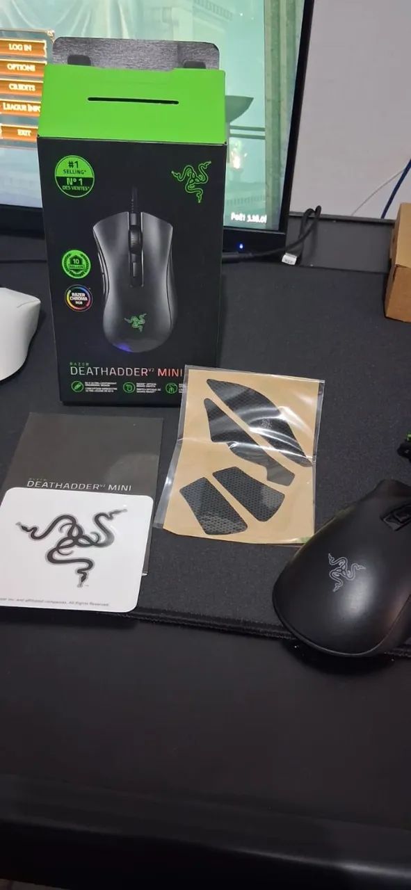 Mouse Razer Deathadder V2 MINI - Foto 3