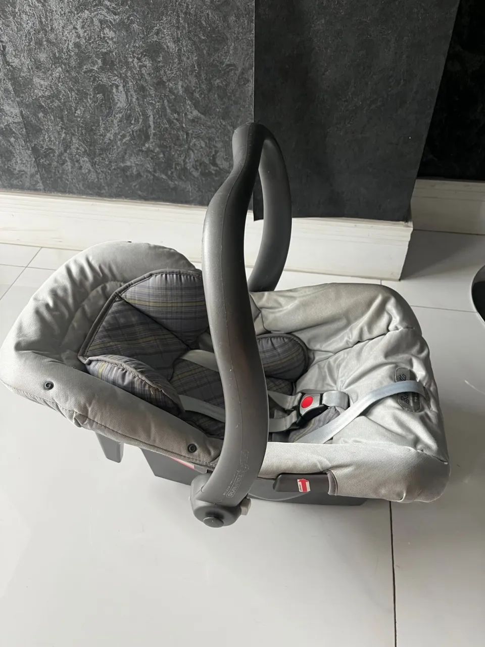 Bebê conforto- burigotto 