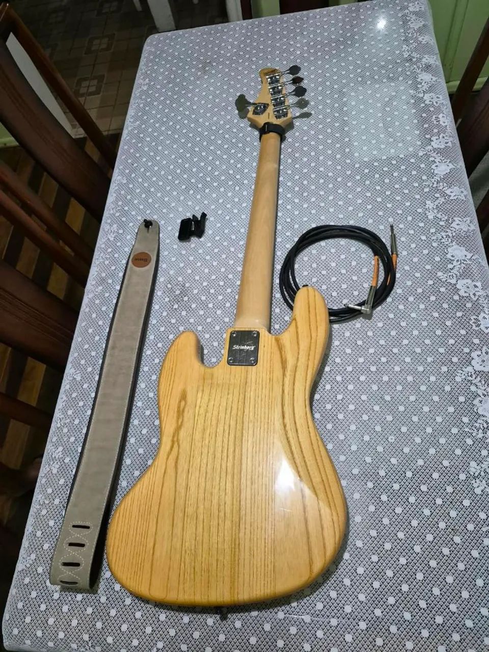 Contra baixo   - Foto 3