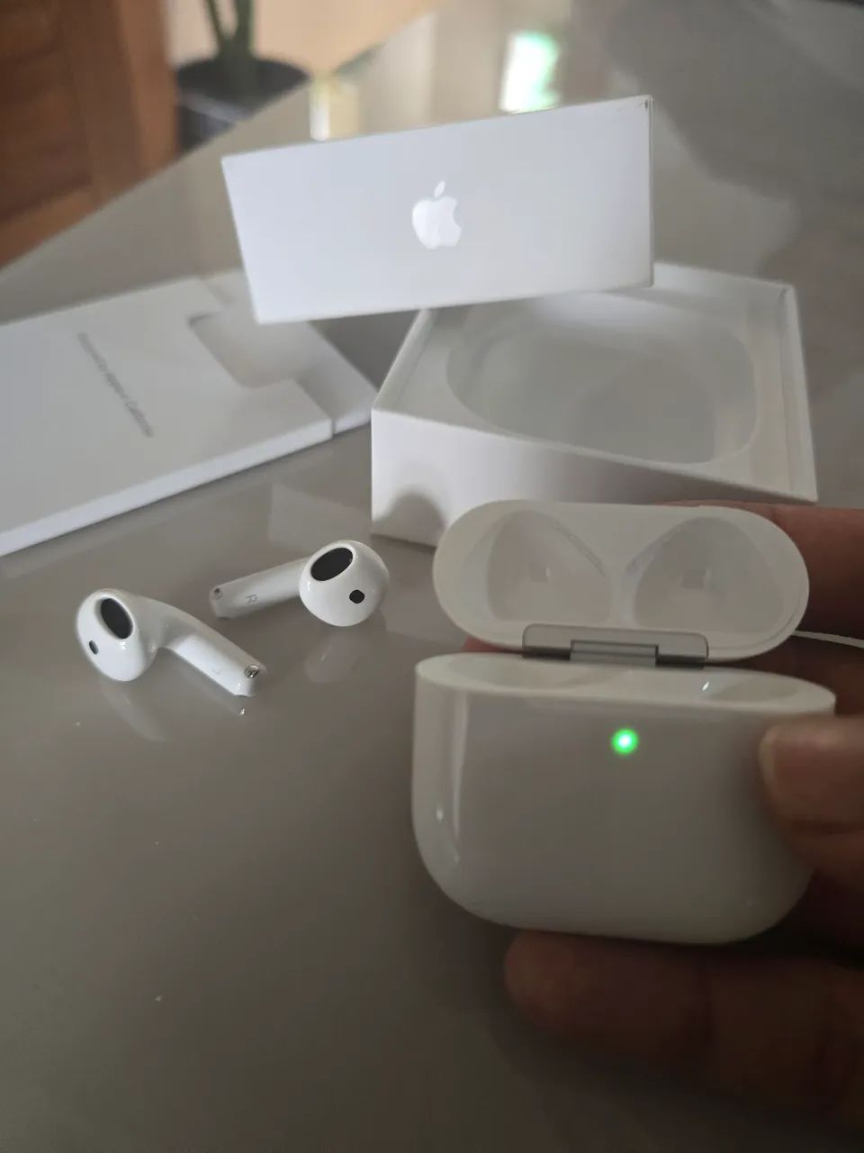 Vendo AIRPODS 4 ORIGINAL  - Foto 2