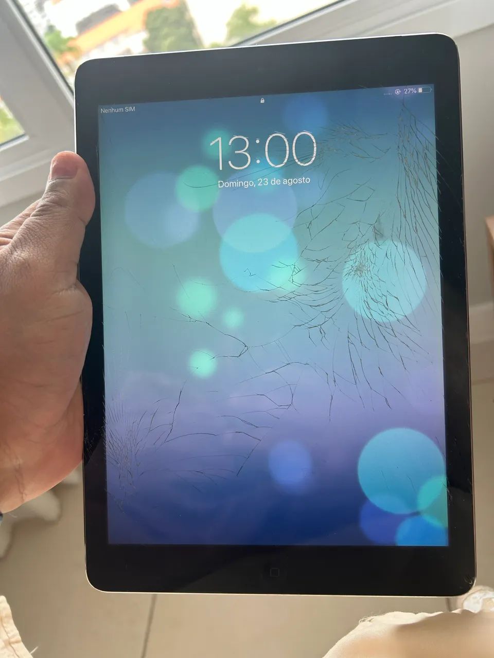 iPad AIR funcionando com pequena avaria - Foto 4