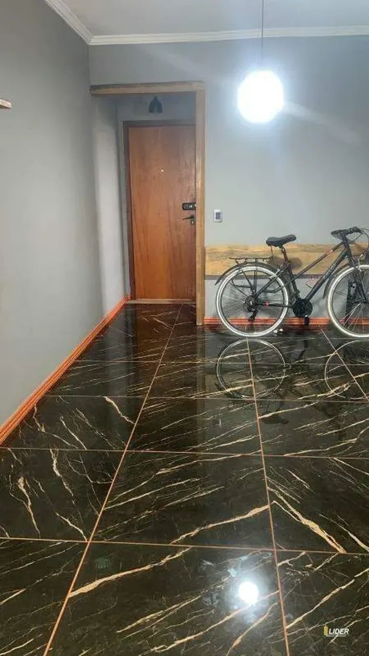 Apartamento à venda, 3 quartos, 1 suíte, 1 vaga, Presidente Roosevelt - Uberlândia/MG