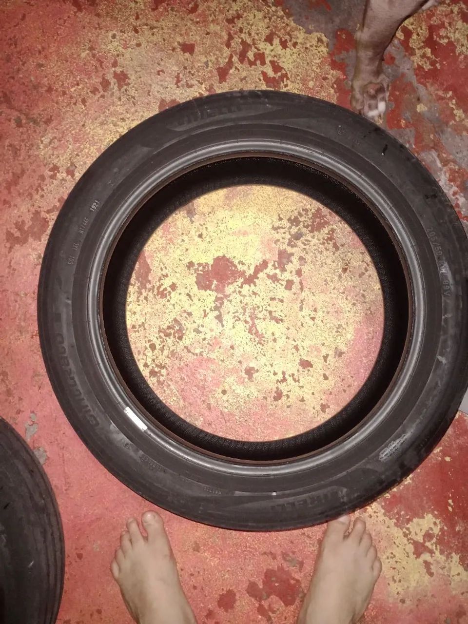 Pneu R17 89v  marca pirelli - Foto 3