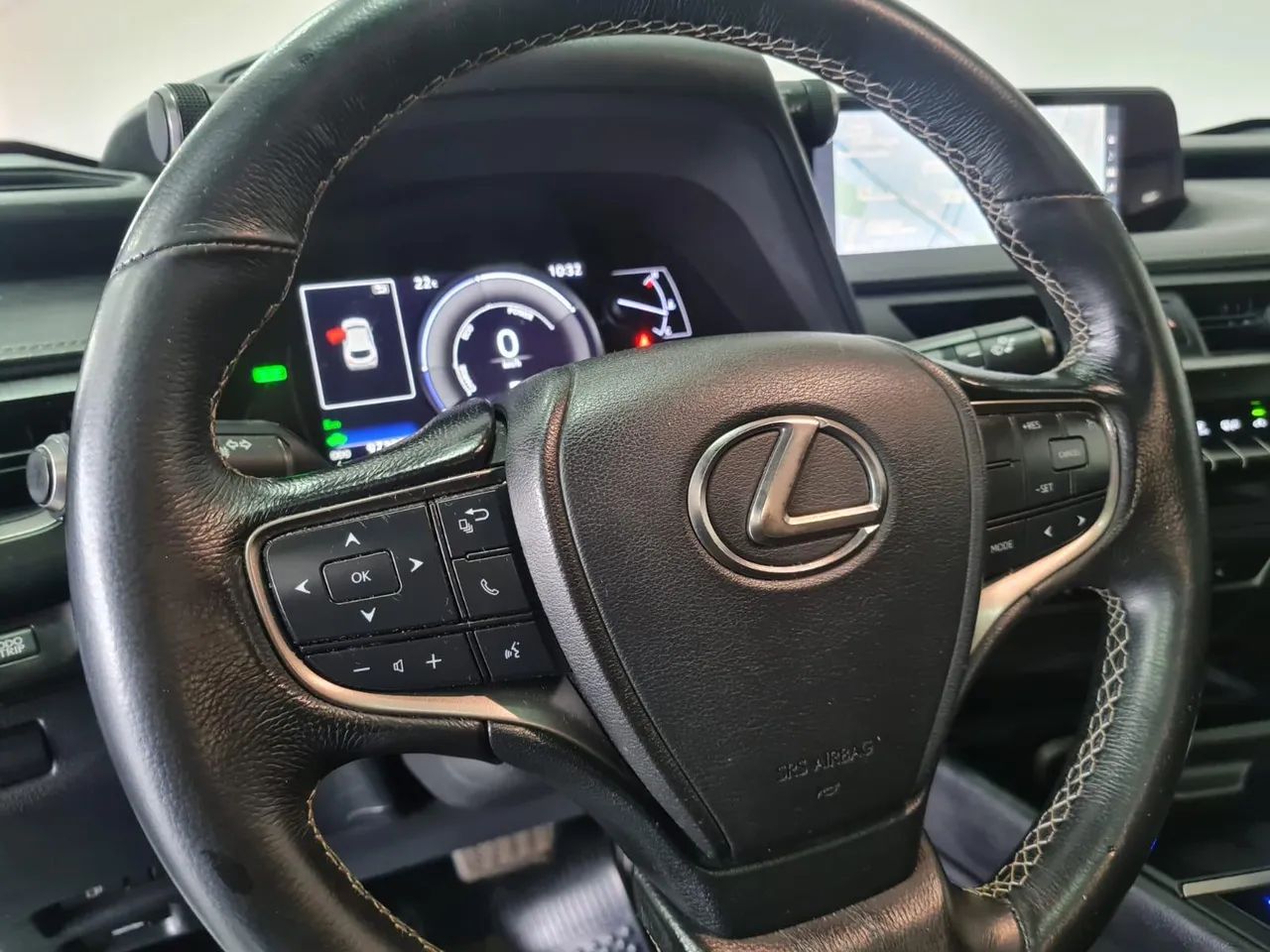 Lexus UX-250h Luxury 2.0 16V Aut.(hybrid), foto 13 de 20
