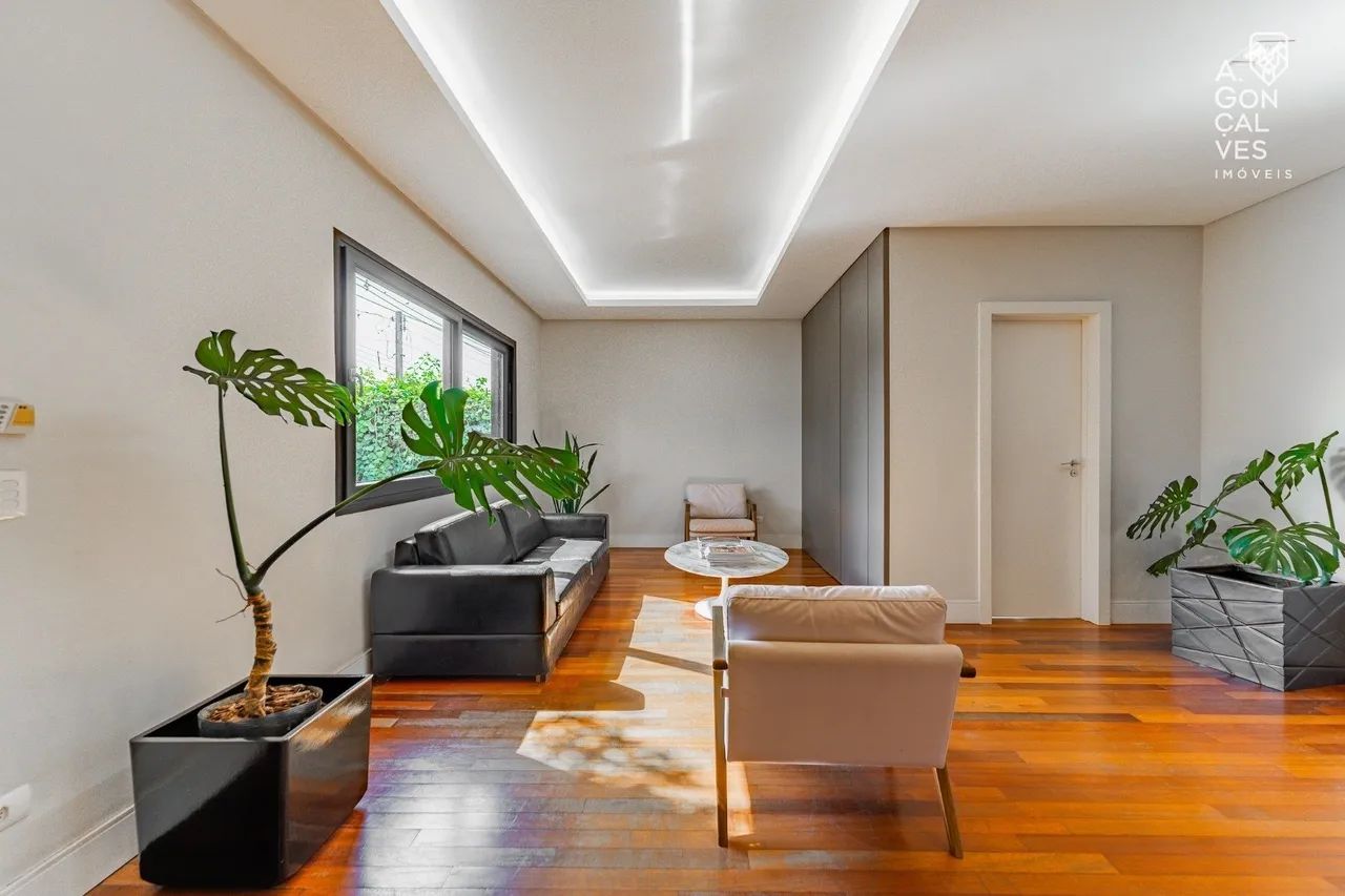Casa comercial Mobiliada, Vista Alegre, Curitiba.