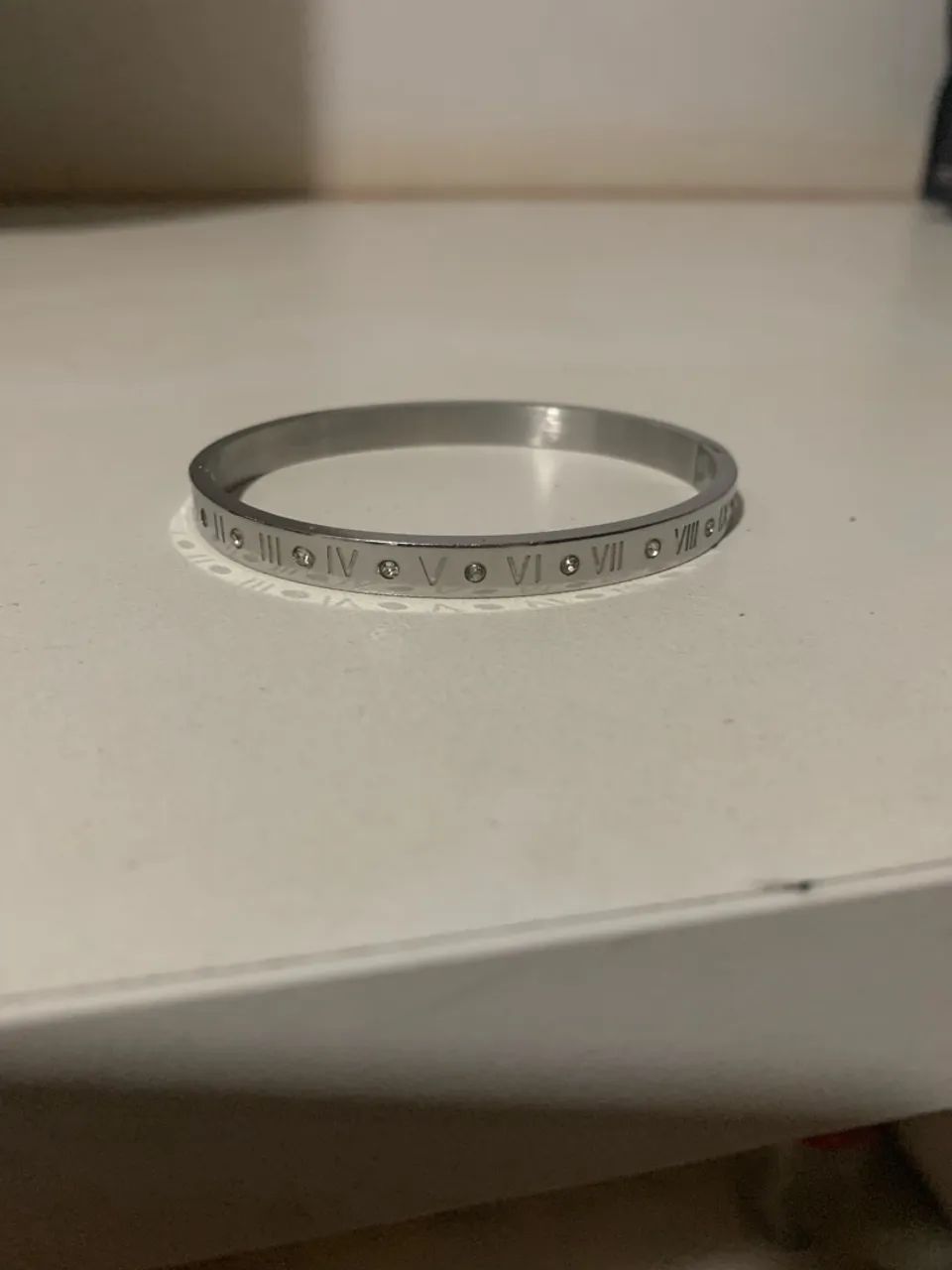 pulseira/bracelete com numeração romana 