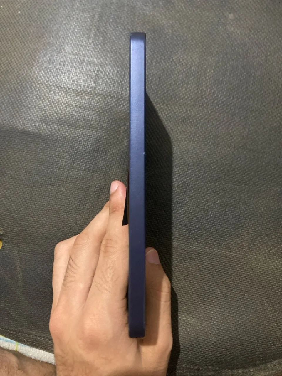 Galaxy A35 sem tela sem traseira e com algumas marcas de uso no aro - Foto 4