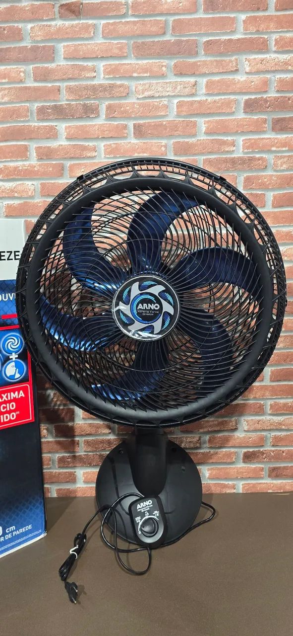 Ventilador de Parede Arno Xtreme Force Breeze 50cm VB51, 126W, 6 Pás, 3 Velocidades