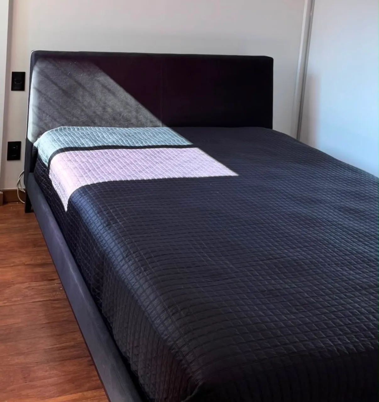 CAMA QUEEN PRIMA LINEA + COLCHÃO INGLÊS - Foto 3