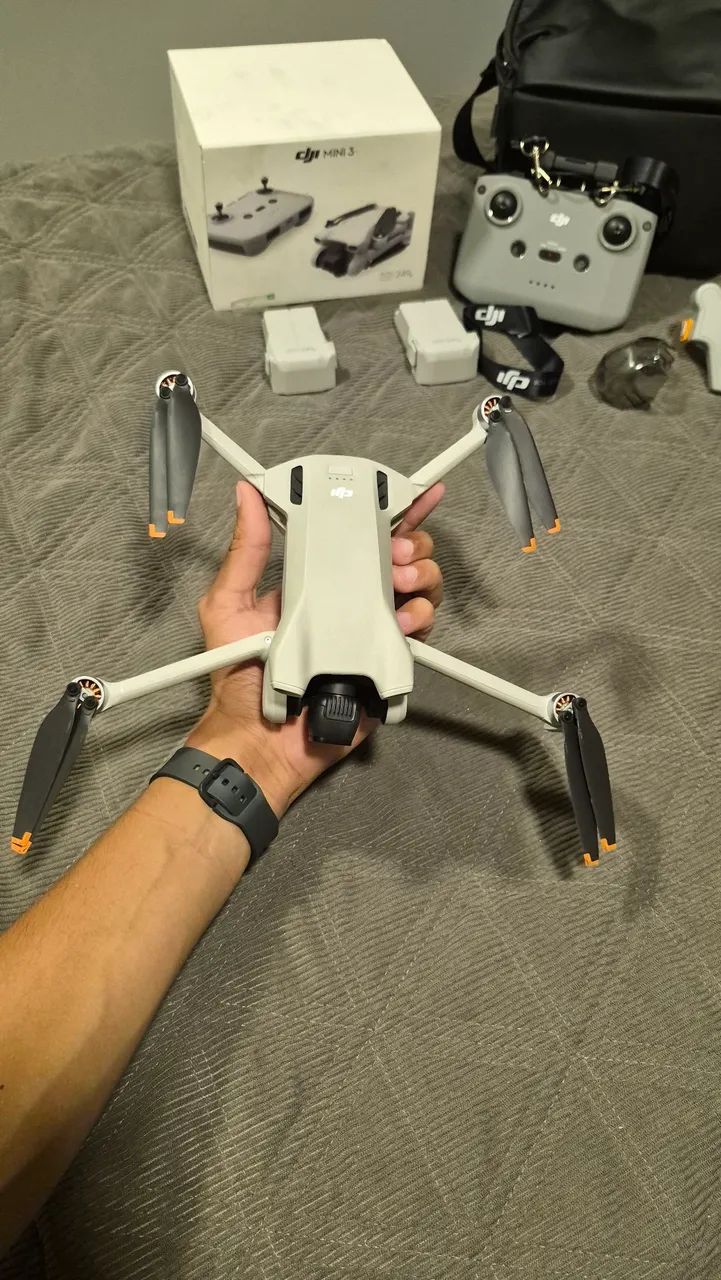 dji mini 3 com duas baterias  - Foto 5