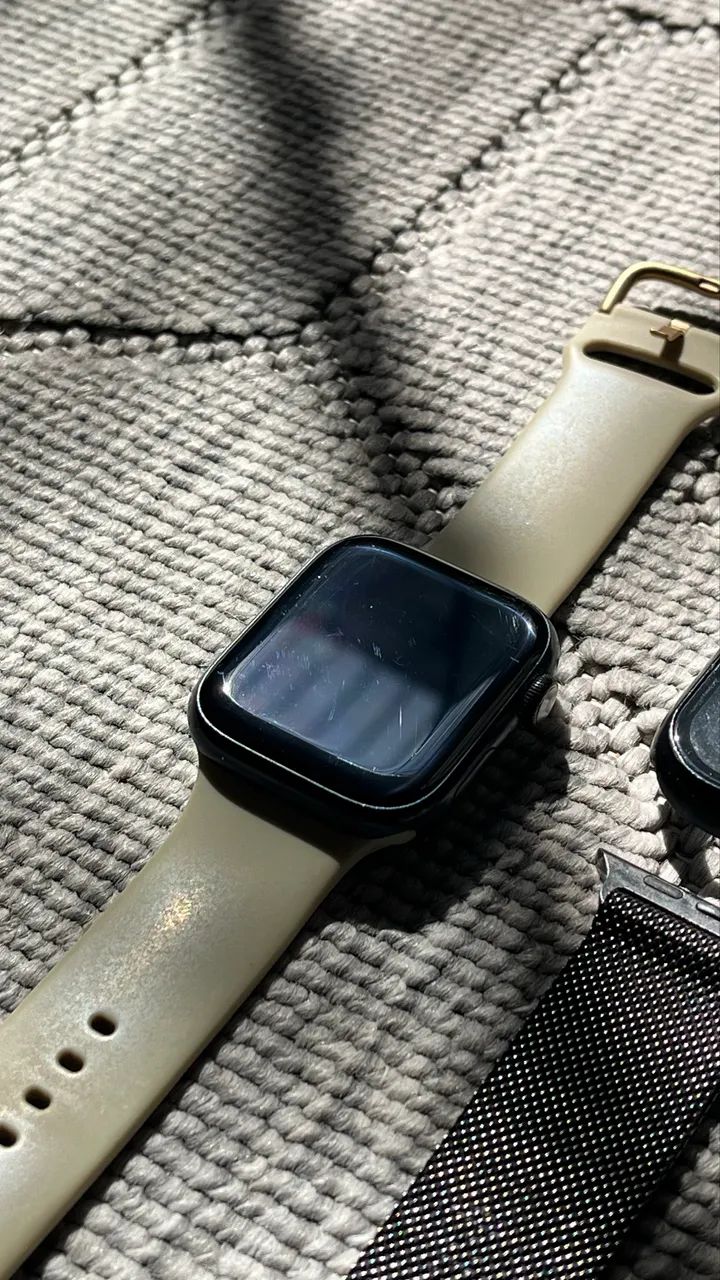 Apple Watch Series 8 (GPS + Celular) - Foto 4