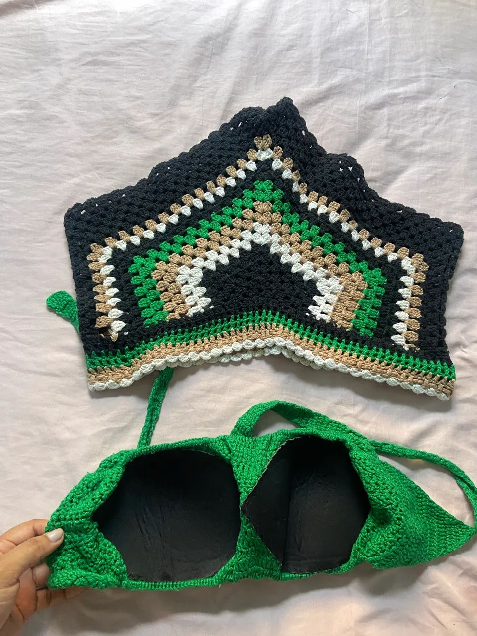 Conjunto de crochê- top e short verde  - Foto 2