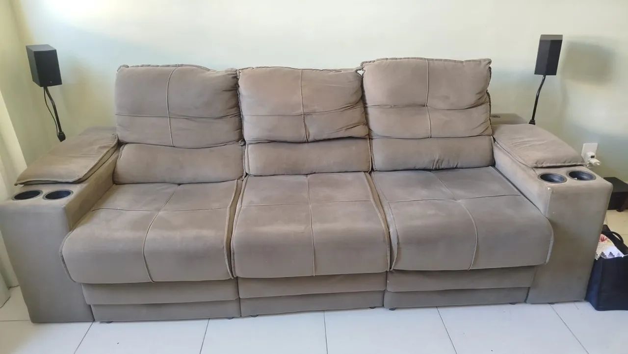 Sofá reclinável de três lugares  - Foto 4