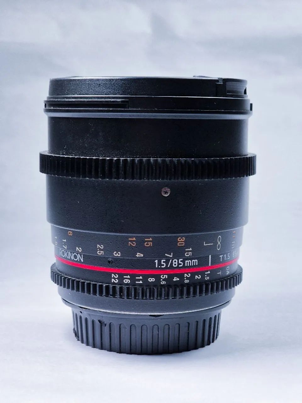Lente Rokinon 85mm 1.5 EF - Foto 2