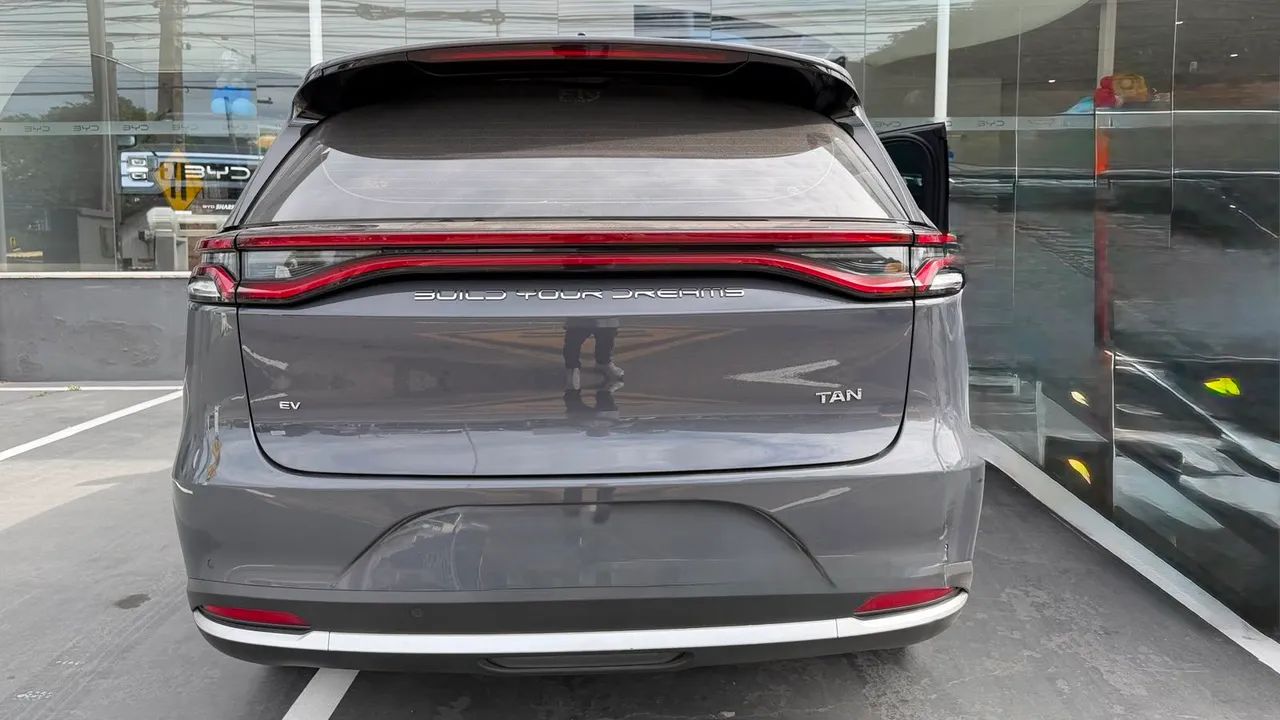 BYD Tan EV 4X4 (elétrico) 2023 - Foto 2
