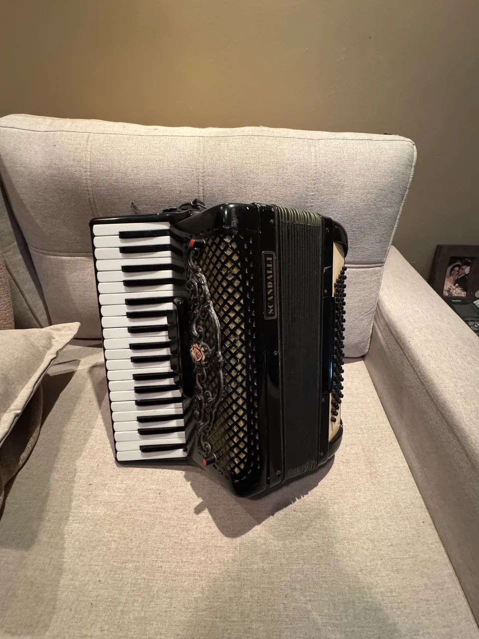 Acordeon scandalli 80 baixos - Foto 4