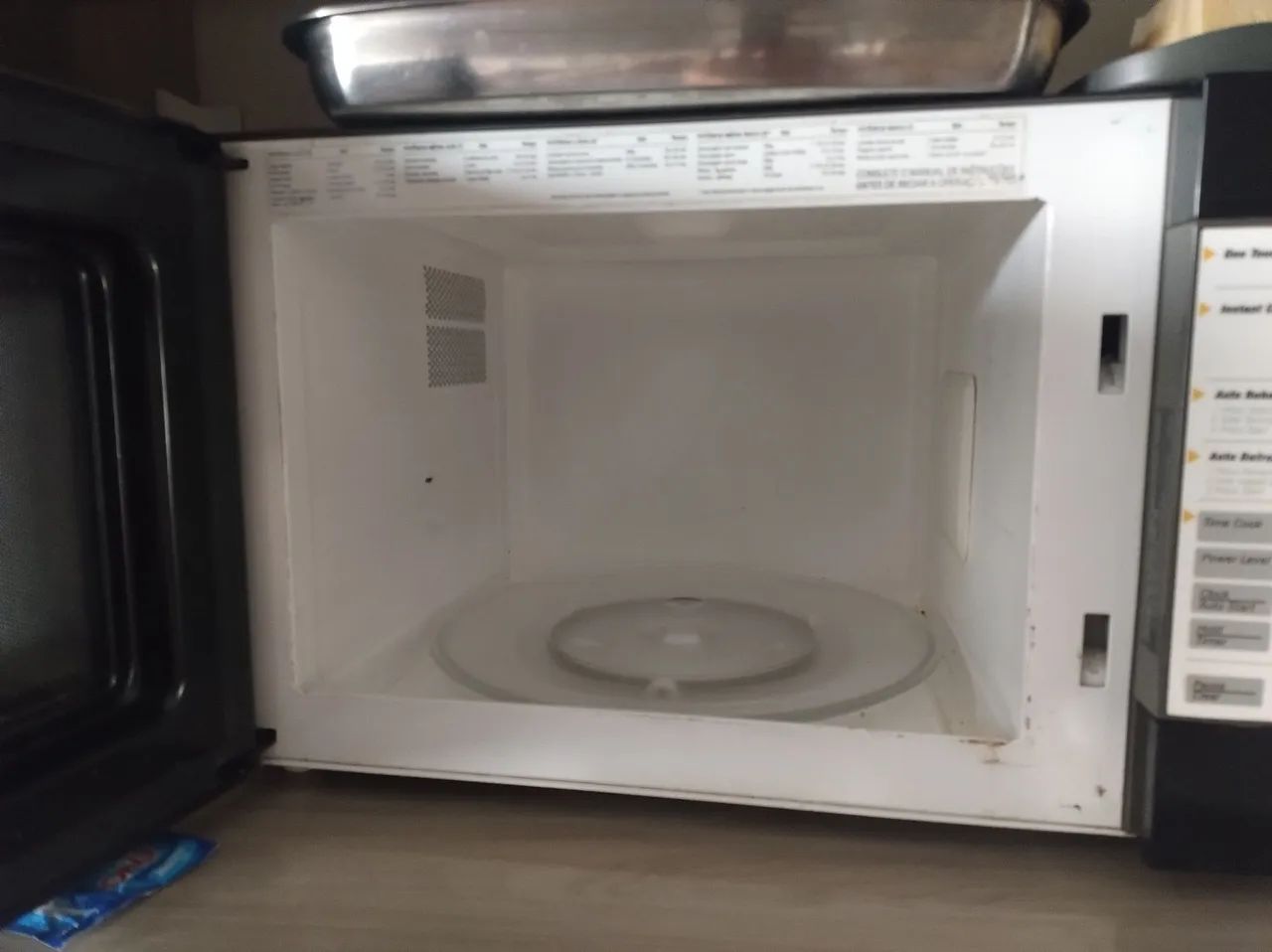 Microondas semi novo em bom estado e funcionando perfeitamente - Foto 5