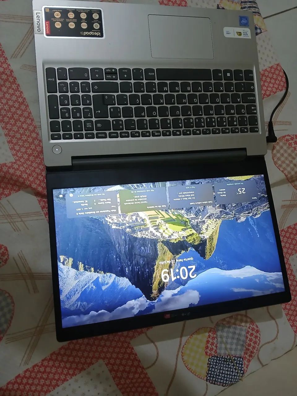 Notebook Lenovo - Foto 3