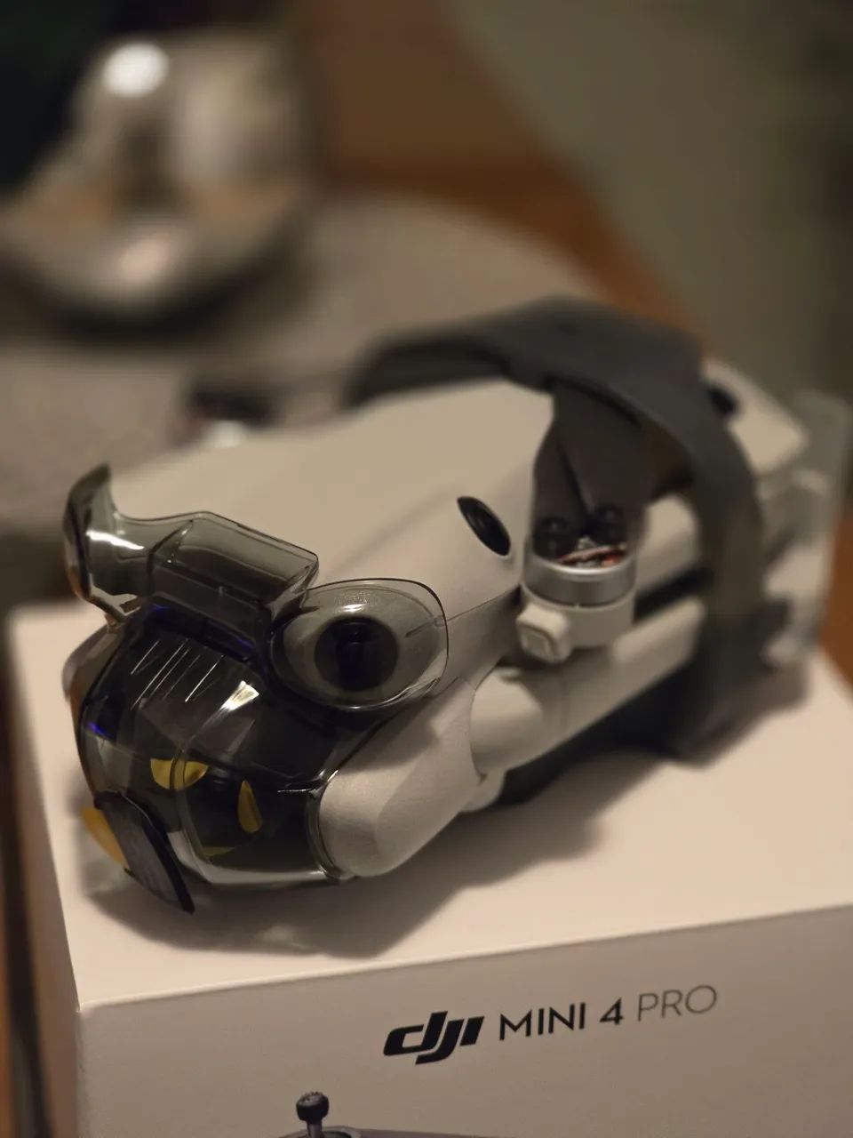 Drone DJi Mini 4 Pro - Controle com Tela - Bateria Plus - Bag  - Foto 5