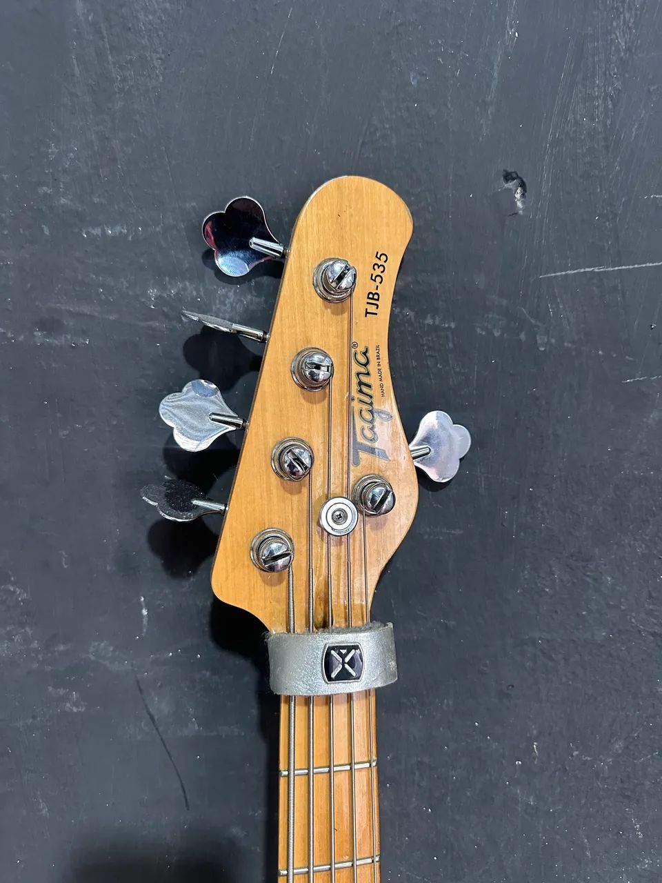 Conta baixo tagima TJB 535 pre ativo guiker - Instrumentos