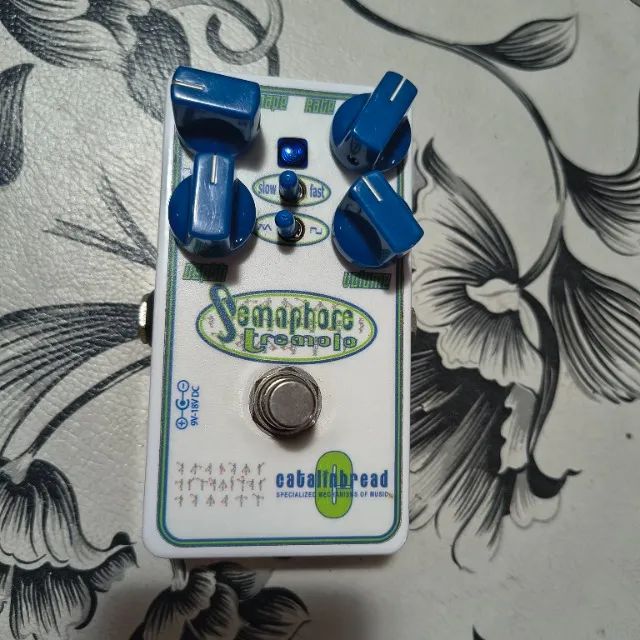 Pedal Catalinbread Semaphore Tremolo - Instrumentos musicais