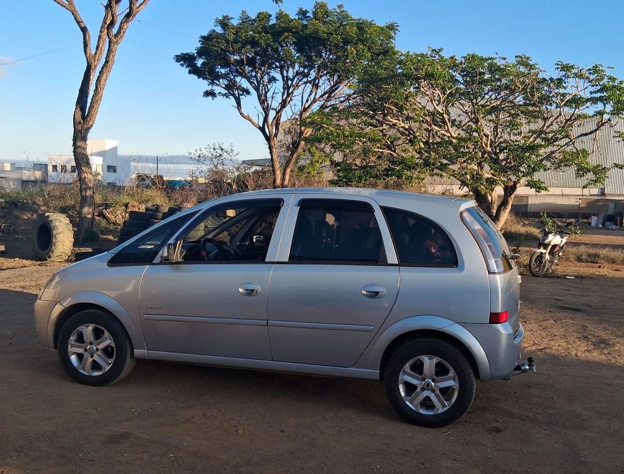 Chevrolet Meriva Meriva Maxx 1.4 MPFI 8V ECONOFLEX 5p 2011