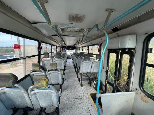 VENDA DE ÔNIBUS  - Foto 5