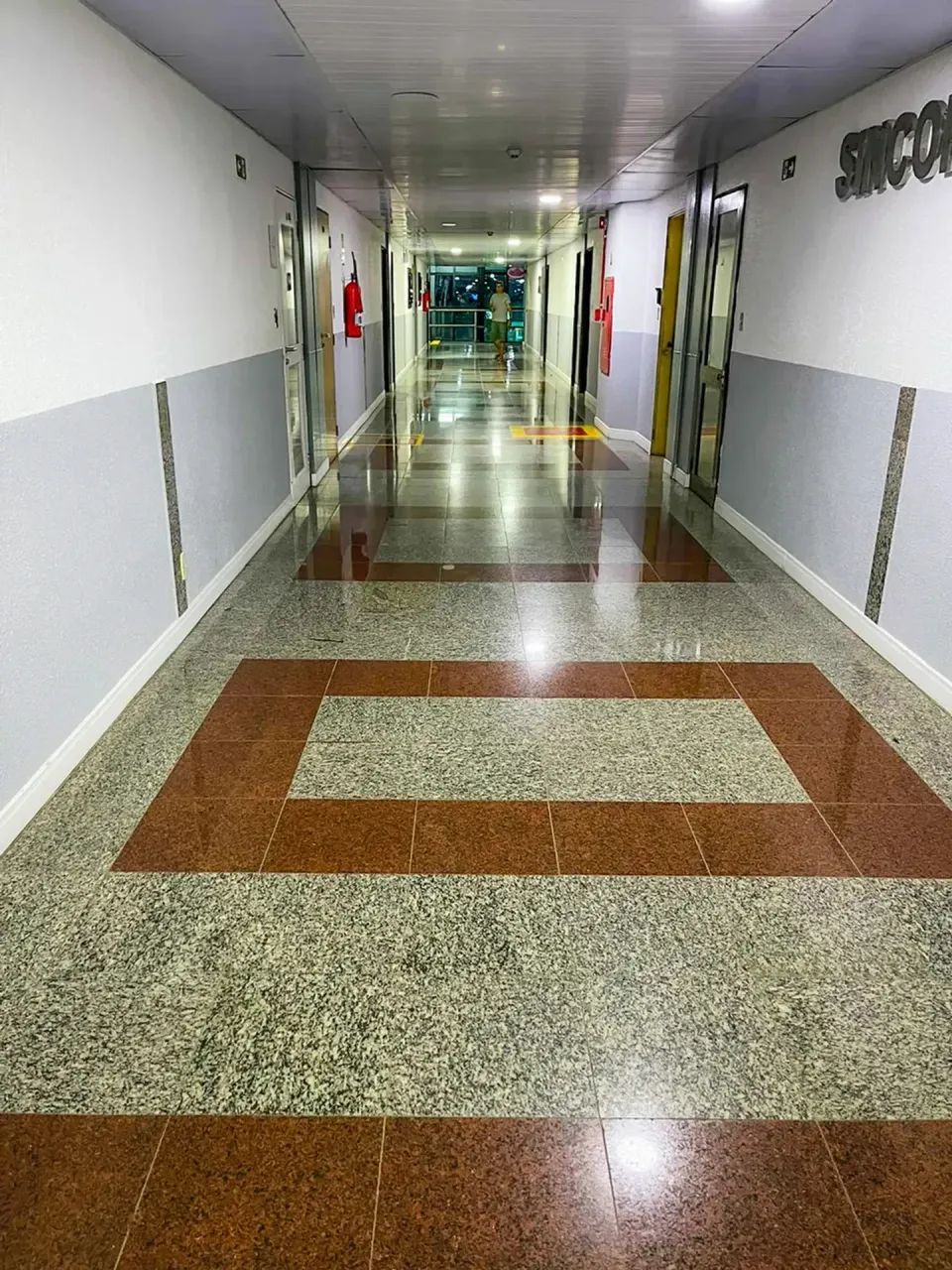 Alugo ótima sala no Monumental Shopping com ar condicionado - Foto 5