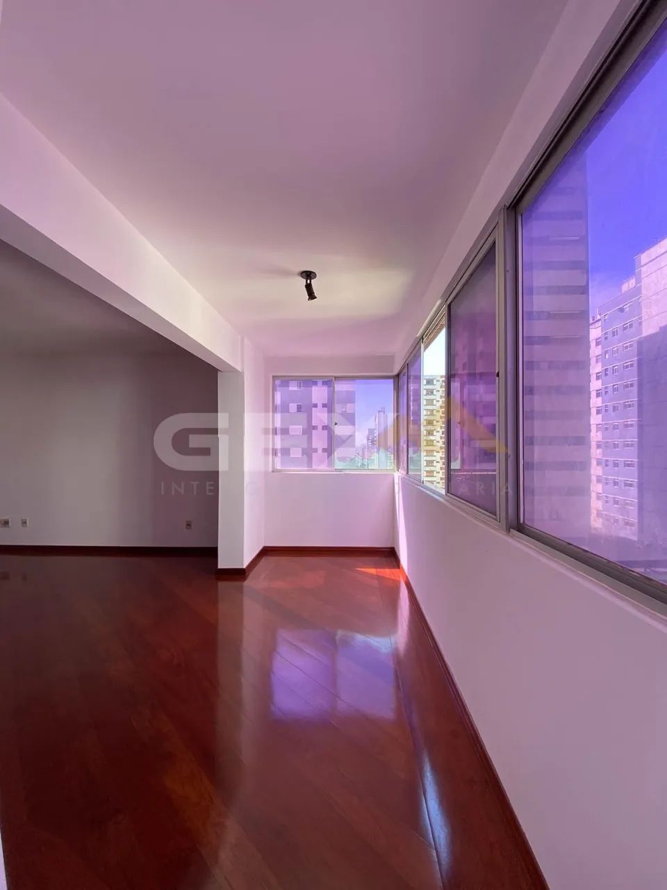 Apartamento à Venda com 03 Quartos no Centro de Divinópolis MG. - Foto 5